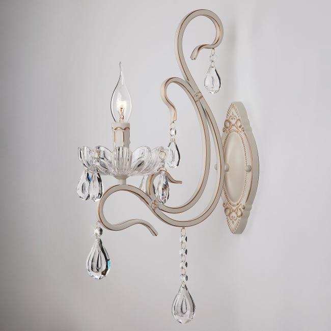 12205/1 белый Strotskis Настенное бра Eurosvet Etna 12205/1 белый Strotskis