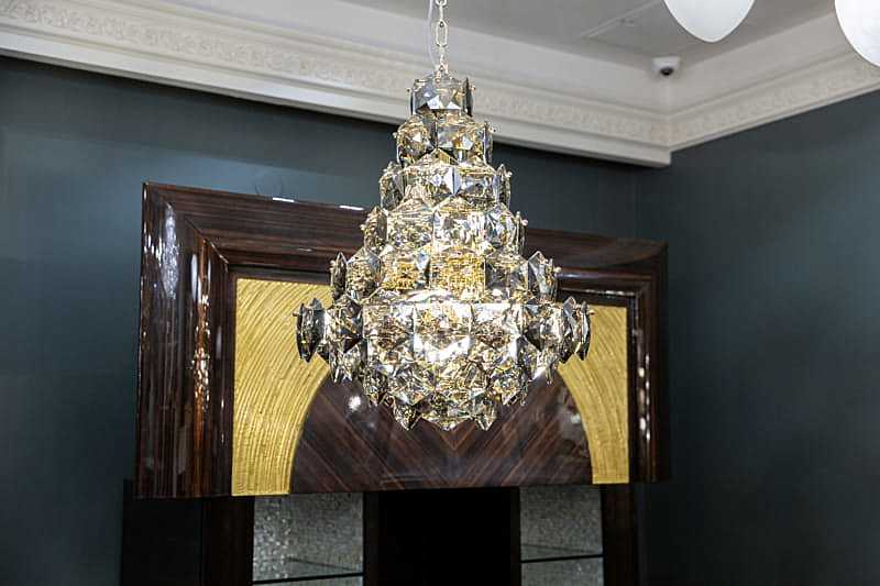 Подвесная хрустальная люстра Hermitage L'Arte Luce Luxury L06006