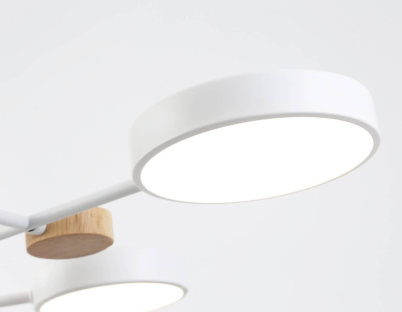 Потолочная люстра Ambrella LineTech FL4861