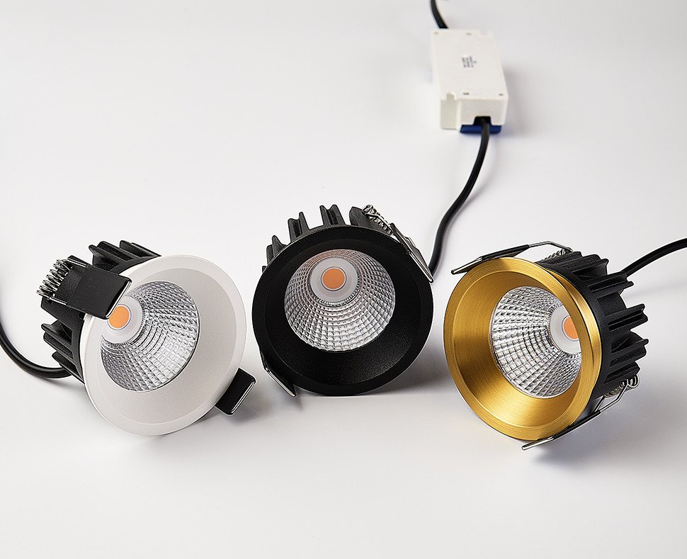 Встраиваемый светильник Italline IT08 IT08-8035 gold 3000K