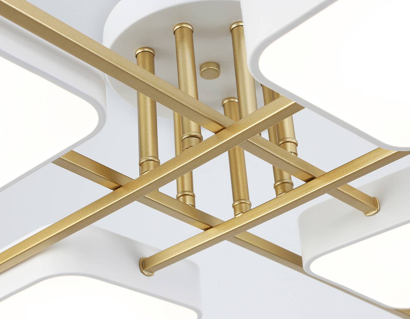 FL516346 Потолочная люстра Ambrella LineTech FL516346