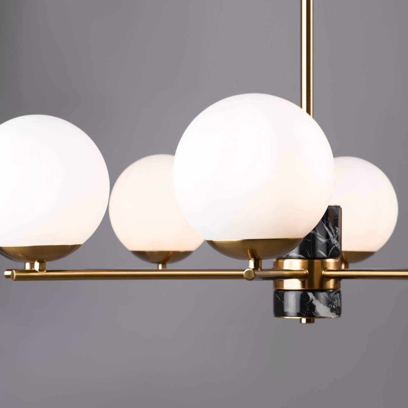 Люстра на штанге Freya Marble FR5230PL-08BS