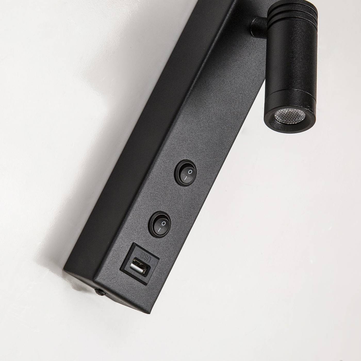 4068-2W Настенный светильник Favourite Twin 4068-2W