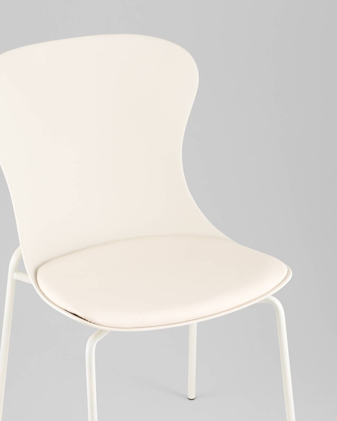 Стул пластиковый Stool Group Shaya D-025ACC white
