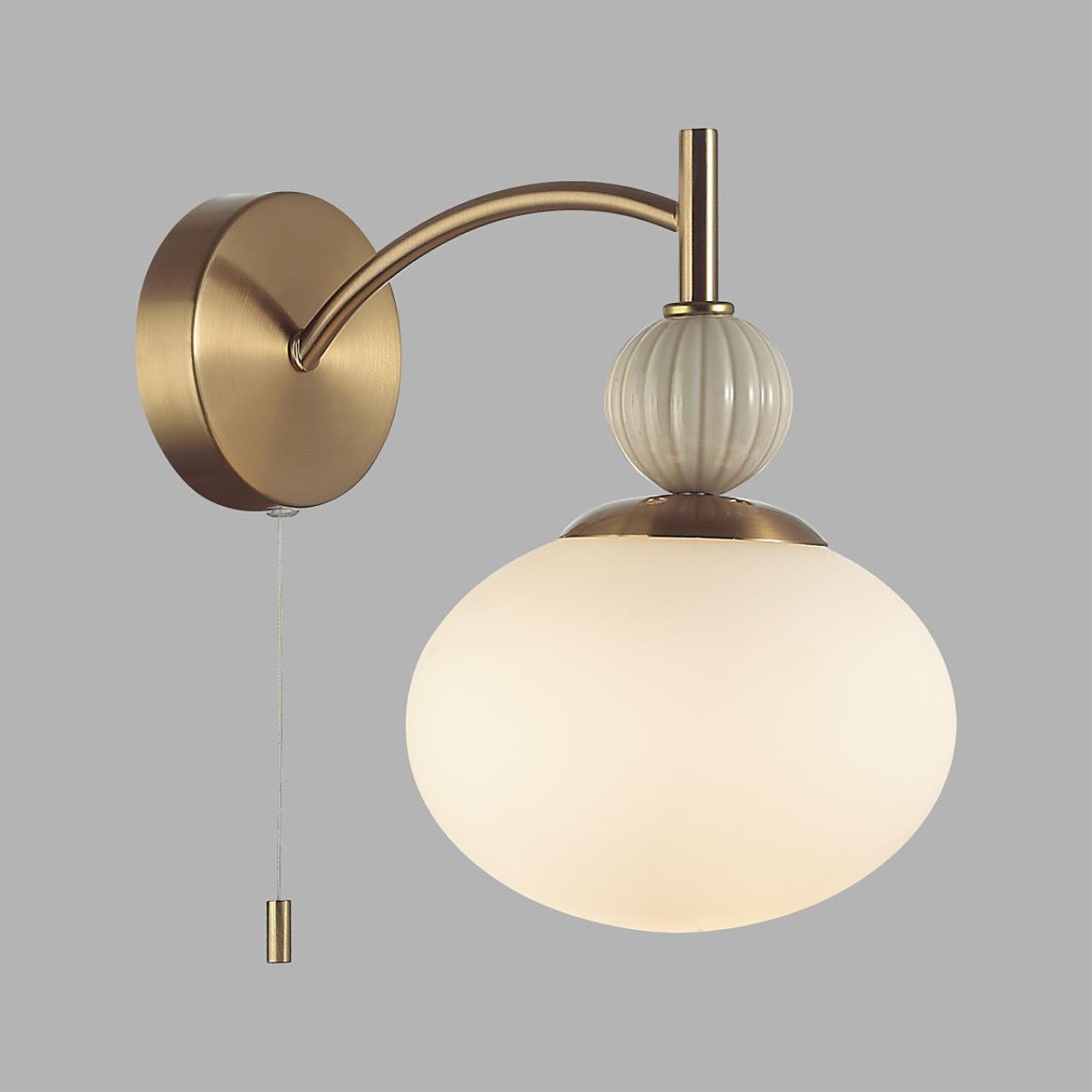 Настенное бра Lumion Gloriya 8272/1W