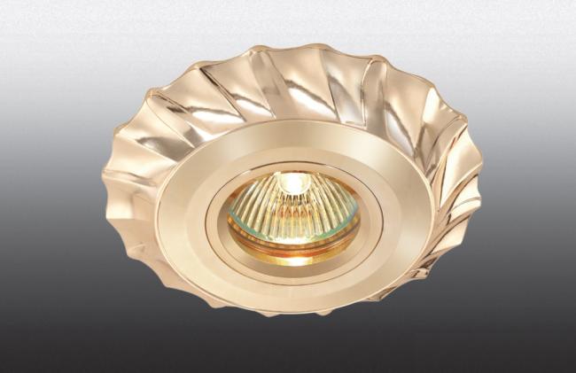 Встраиваемый светильник с узорами Vintage 369944 Novotech