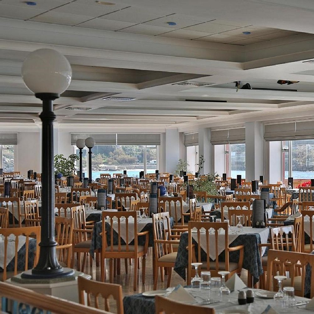 Уличный наземный светильник Fumagalli Globe 400 G40.163.000.AYE27