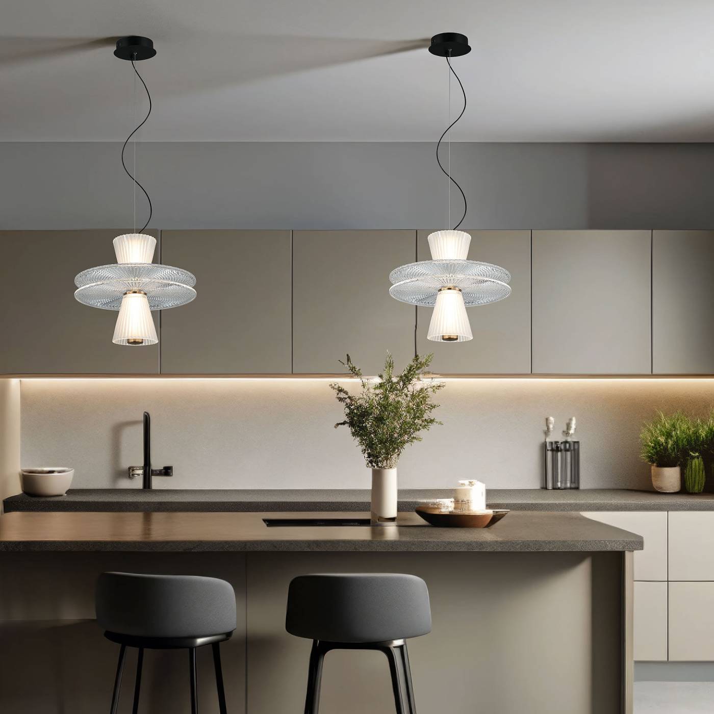 40028/1 LED белый Светильник подвесной Eurosvet Titania 40028/1 LED белый