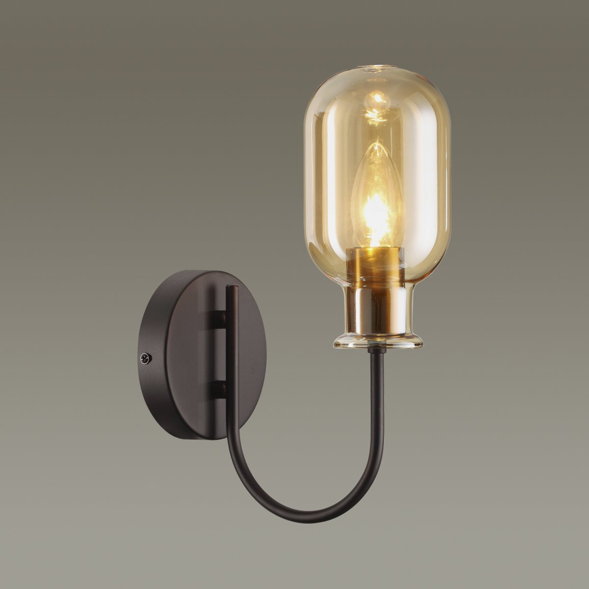 4700/1W Настенное бра Odeon Light Grif 4700/1W