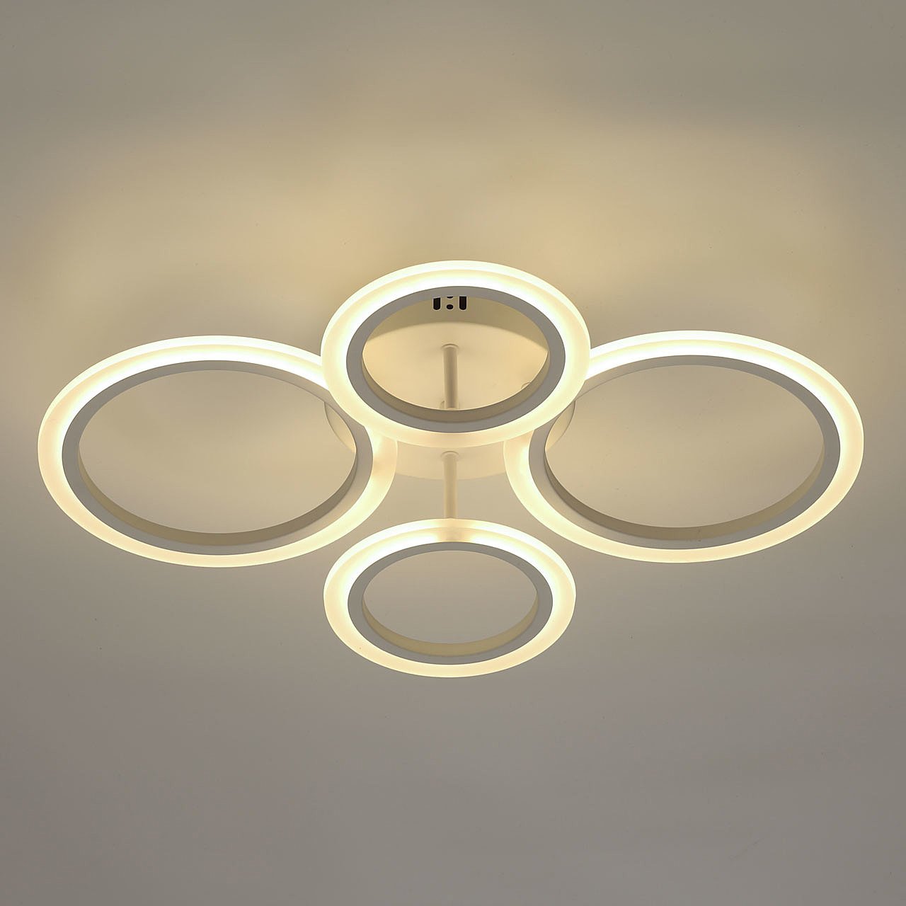 424013404 Потолочная люстра De Markt Мадлен 424013404