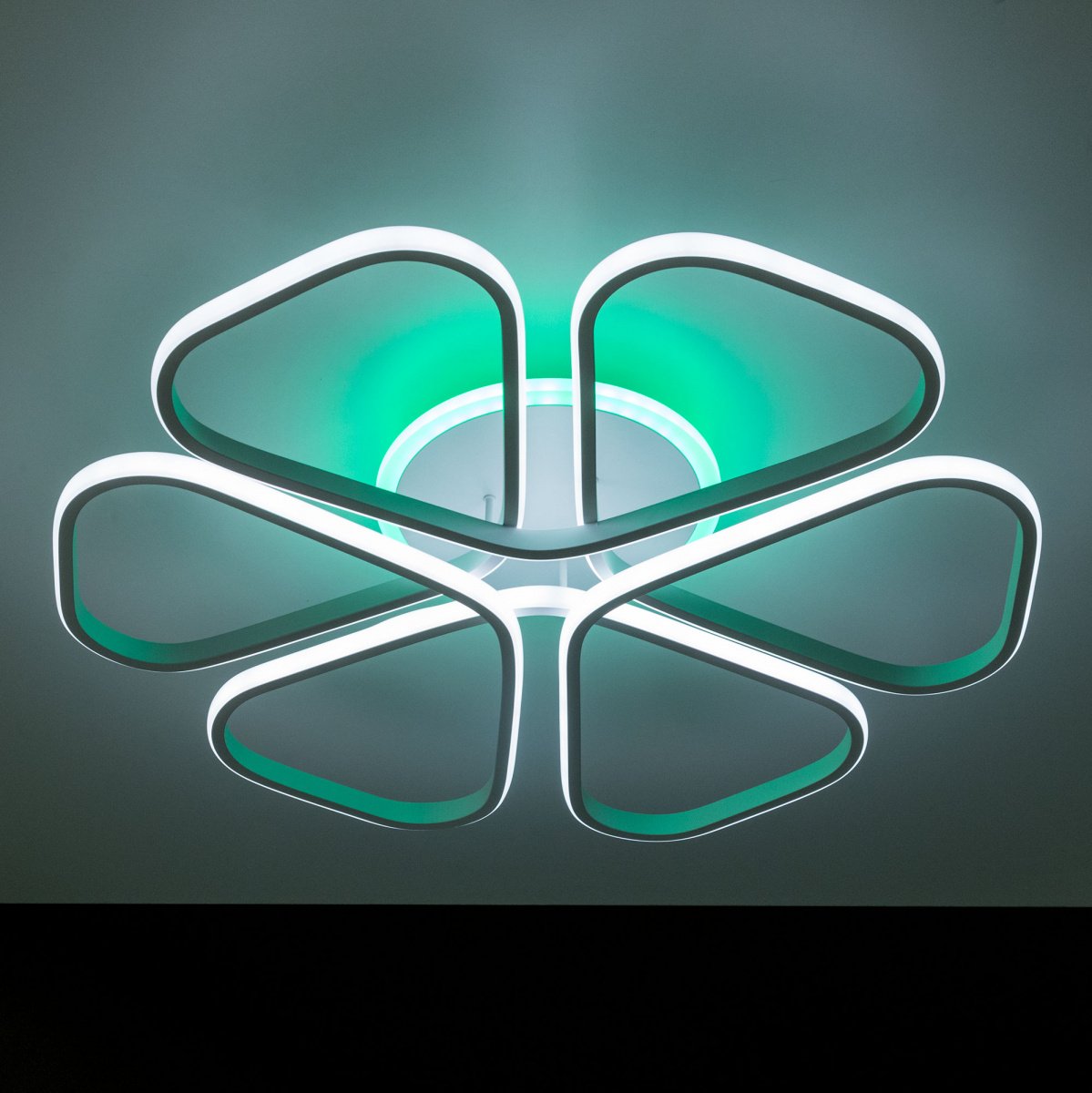 CL233A270E Потолочная люстра Citilux Сезар Смарт CL233A270E