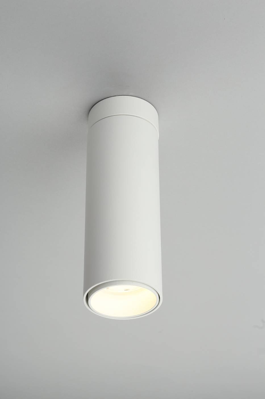 OML-101409-12 Накладной светильник Omnilux Montella OML-101409-12