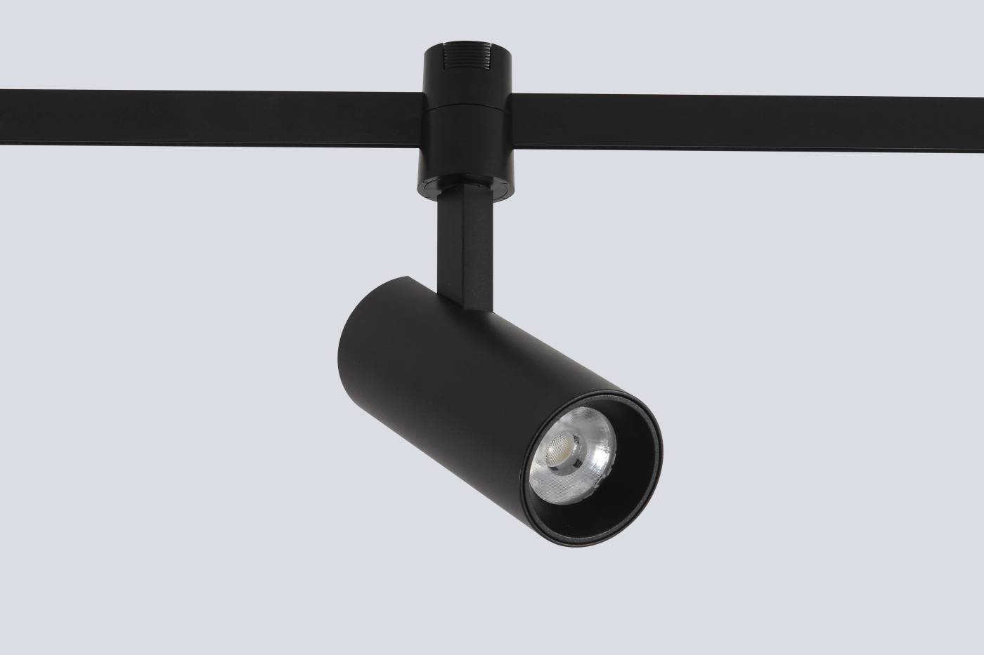 Трековый светильник Crystal Lux Trace 48v CLT 0.37 003 9W BL SMART