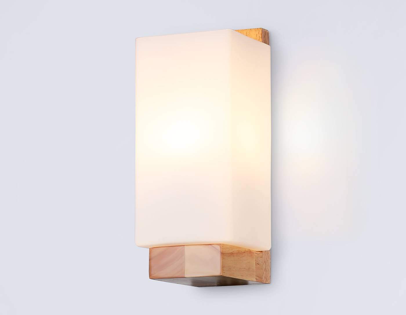 Настенный светильник Ambrella Loft TR83122