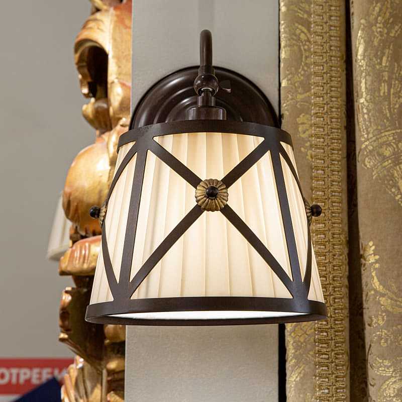 Настенное бра L'Arte Luce FABRIZIA L12128.88