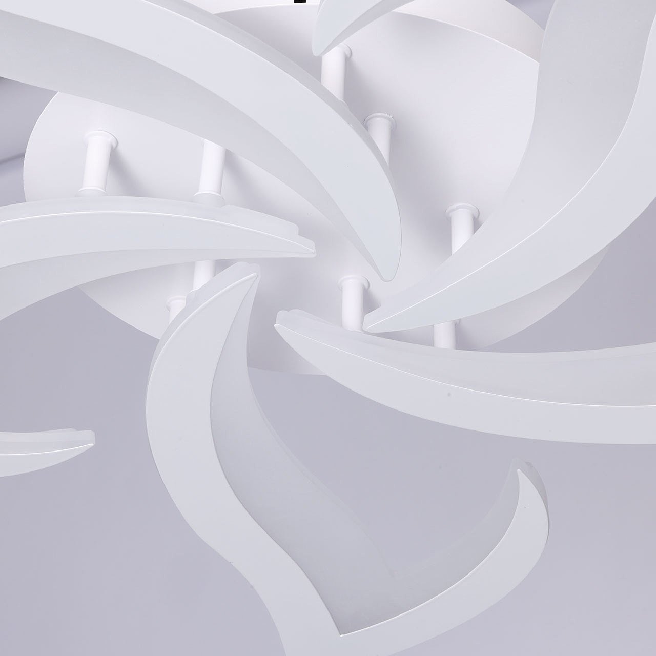 424017605 Потолочная люстра De Markt Мадлен 424017605