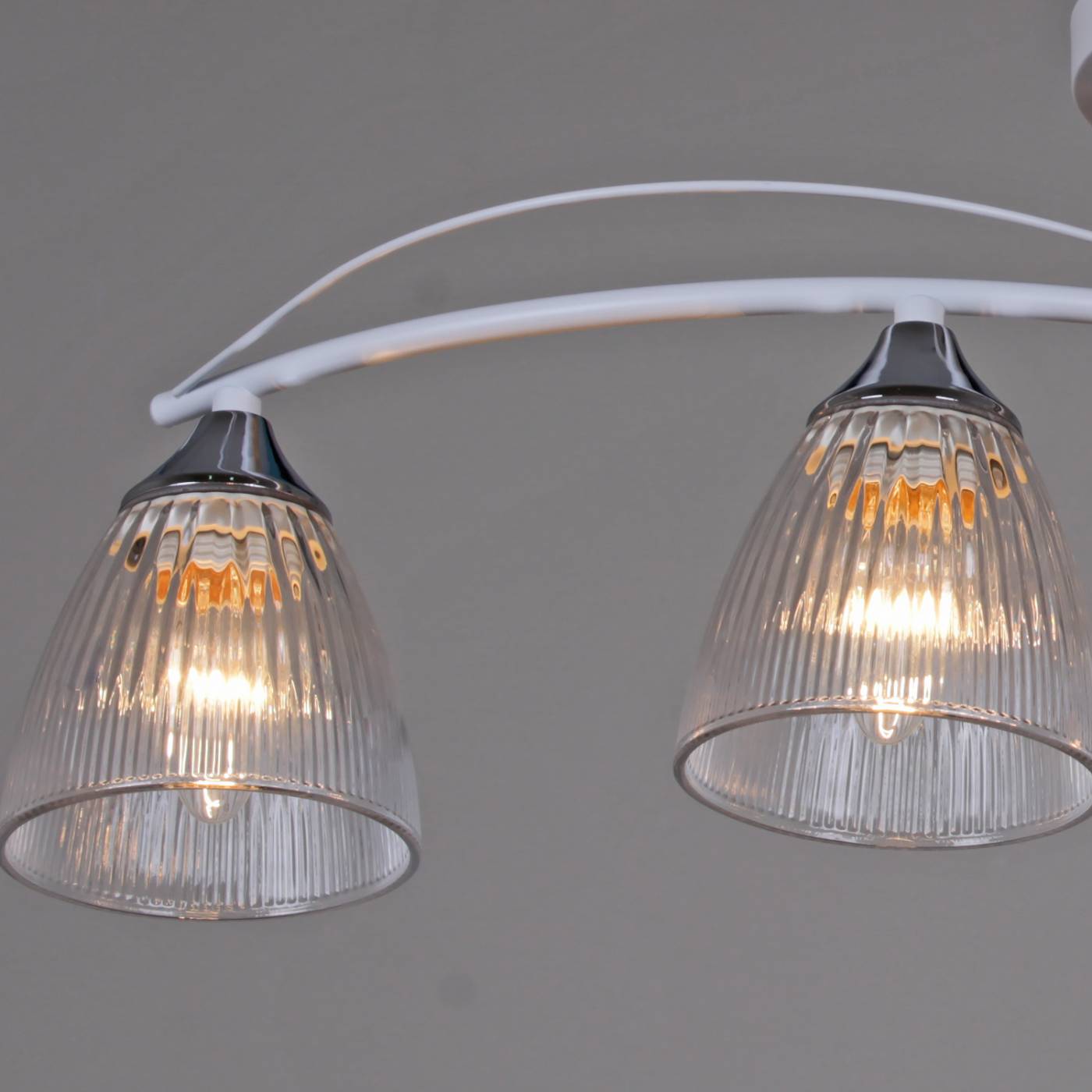 Потолочная люстра Reluce 87360-0.3-04 WH+CR