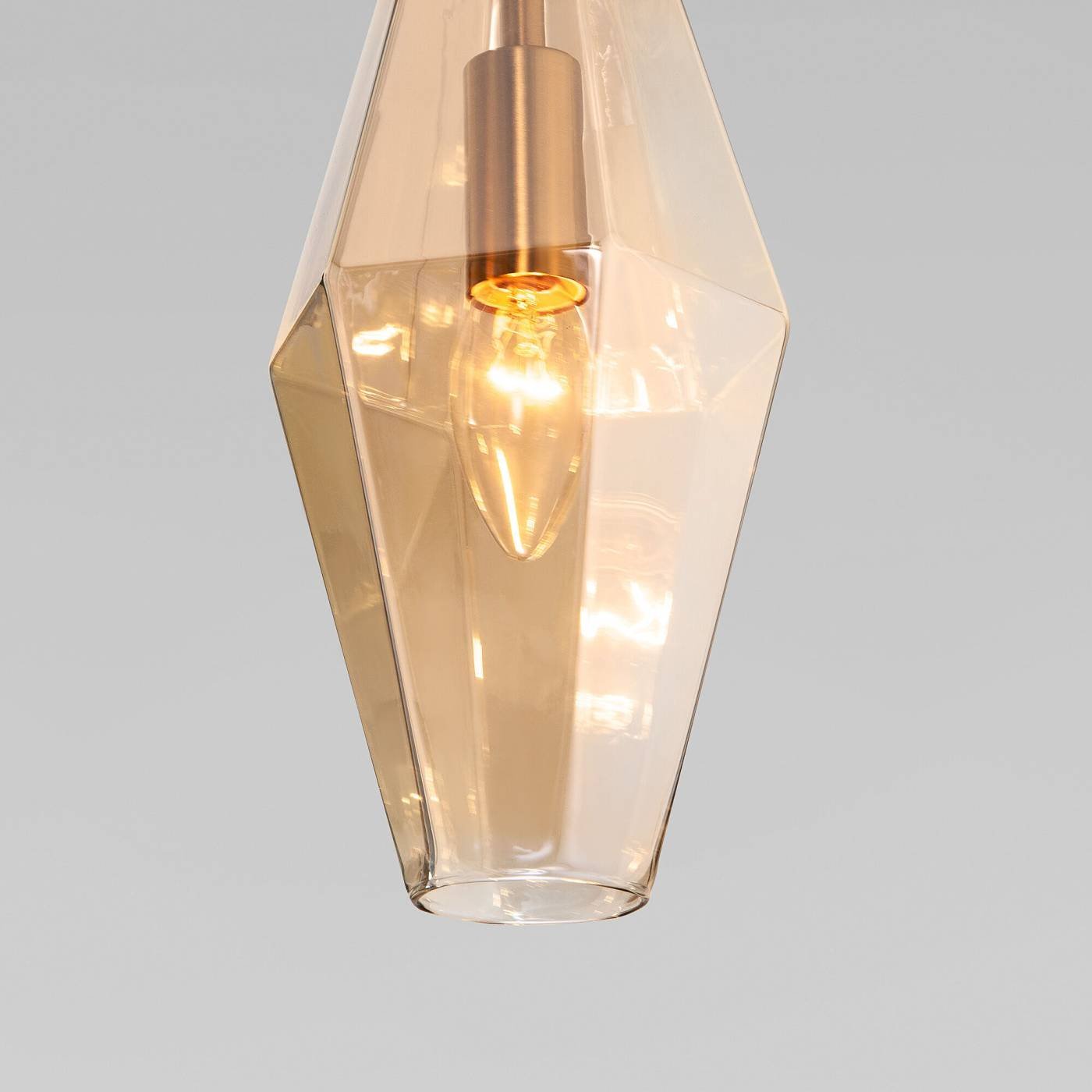 50236/1 янтарный Светильник подвесной Eurosvet Prism 50236/1 янтарный