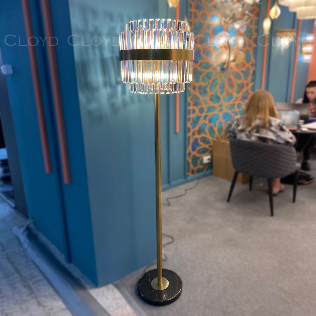 Торшер Cloyd Brotigan 40020