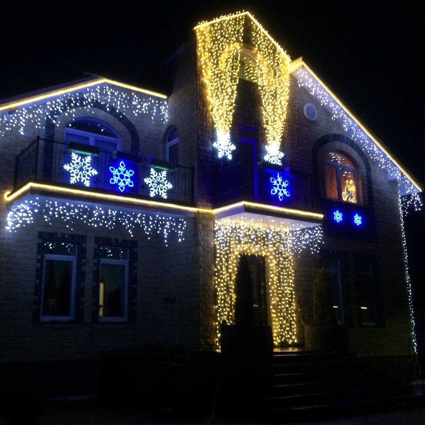 ULS-N21-2835-120LED/m-8mm-IP67-220V-8W/m-50M-WW бобина Светодиодный шнур Uniel ULS-N21-2835-120LED/m-8mm-IP67-220V-8W/m-50M-WW бобина