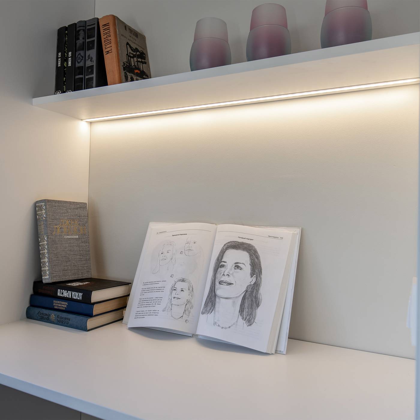 LED лента Elektrostandard Лента 12V Лента светодиодная 60Led 14,4W IP20 3300K теплый белый (5050 12V 60Led 14,4W IP20) a027839