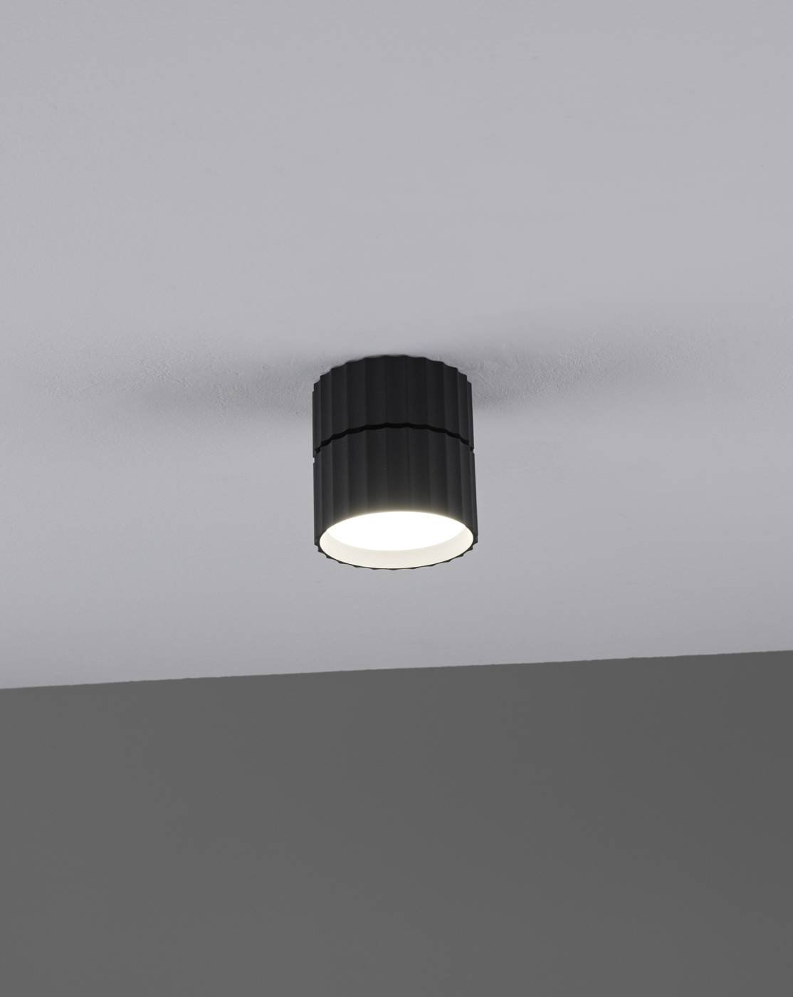 Спот Moderli V11899-1C