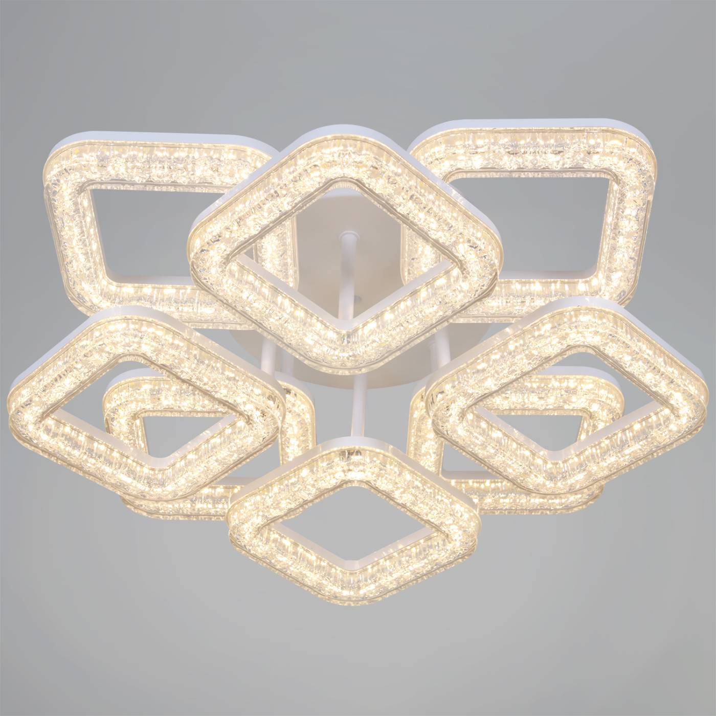 Потолочная люстра Reluce 98290-0.3-4+4 WH