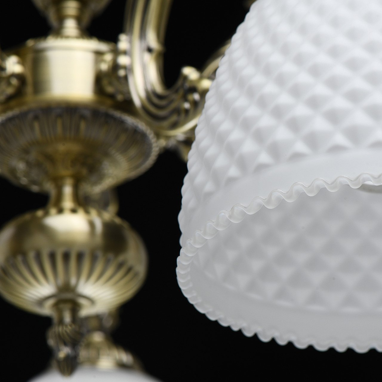 Потолочная люстра MW Light Фелиция 114010405