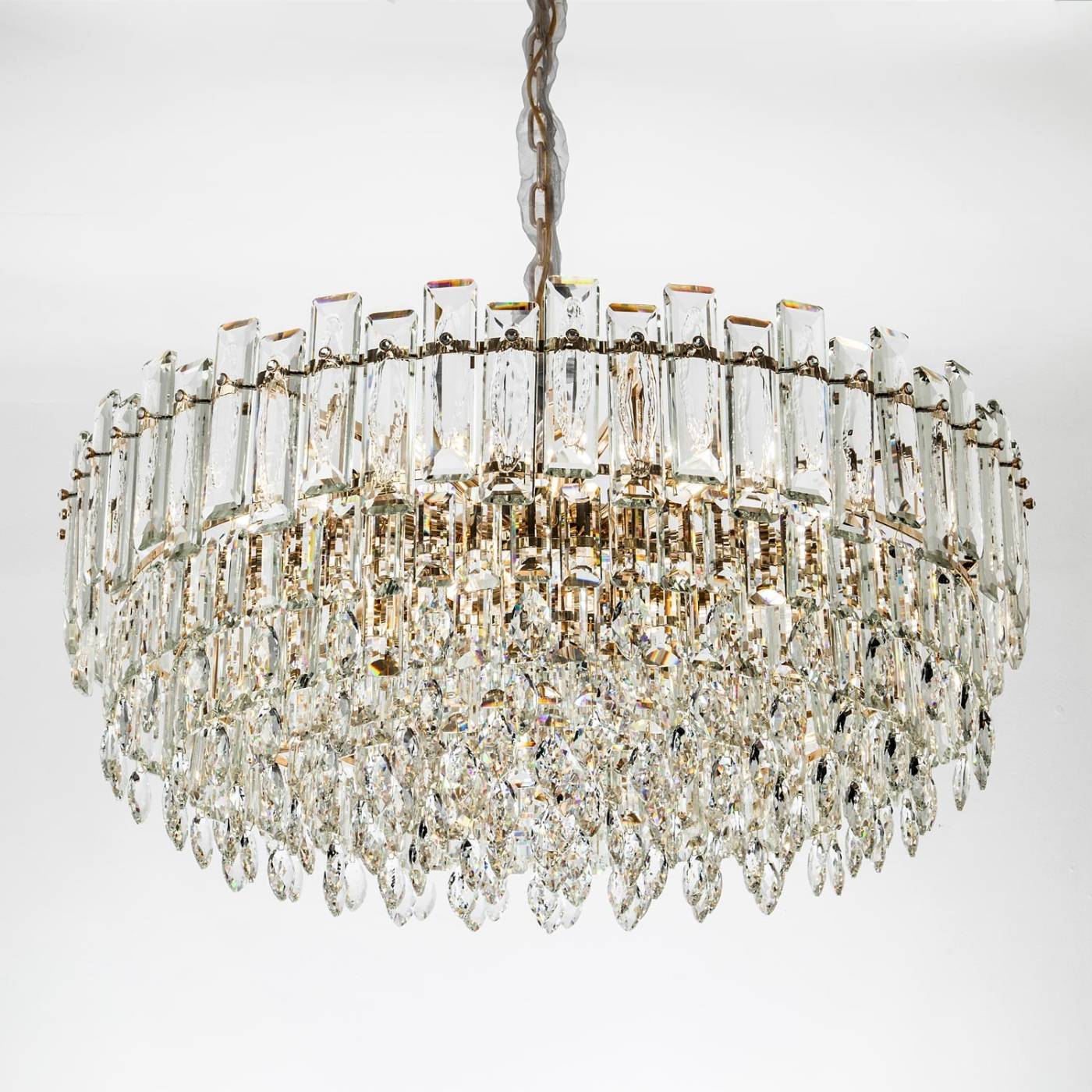 ML.7082.18 GD Подвесная люстра ML Modelux ML.7082.18 GD