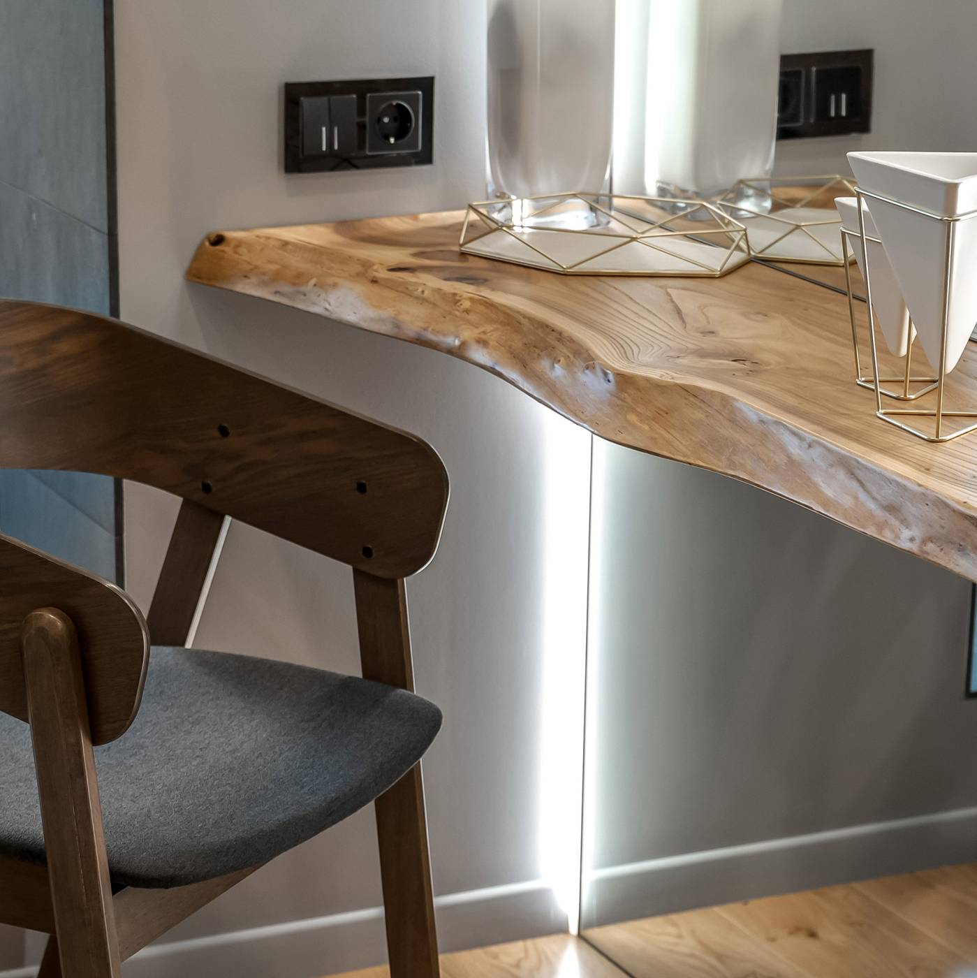 Розетка Werkel W1171008/ Розетка с заземлением (черный матовый)