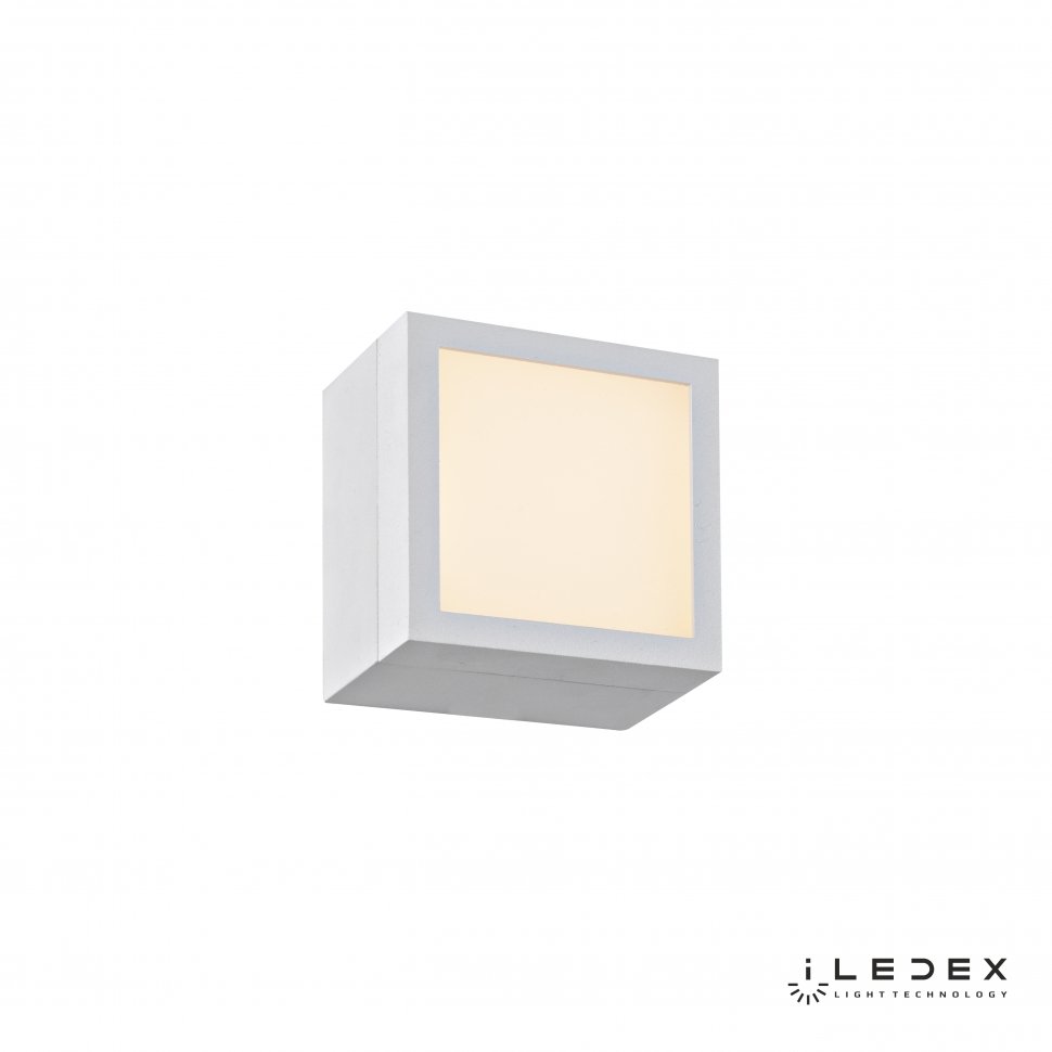 Настенный светильник ILedex Creator X068104 WH-3000K