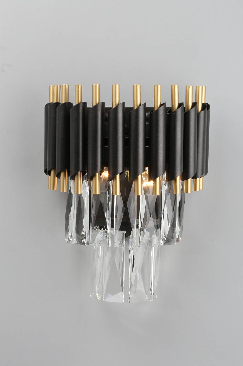 OML-69801-02 Настенное бра Omnilux Corleone OML-69801-02