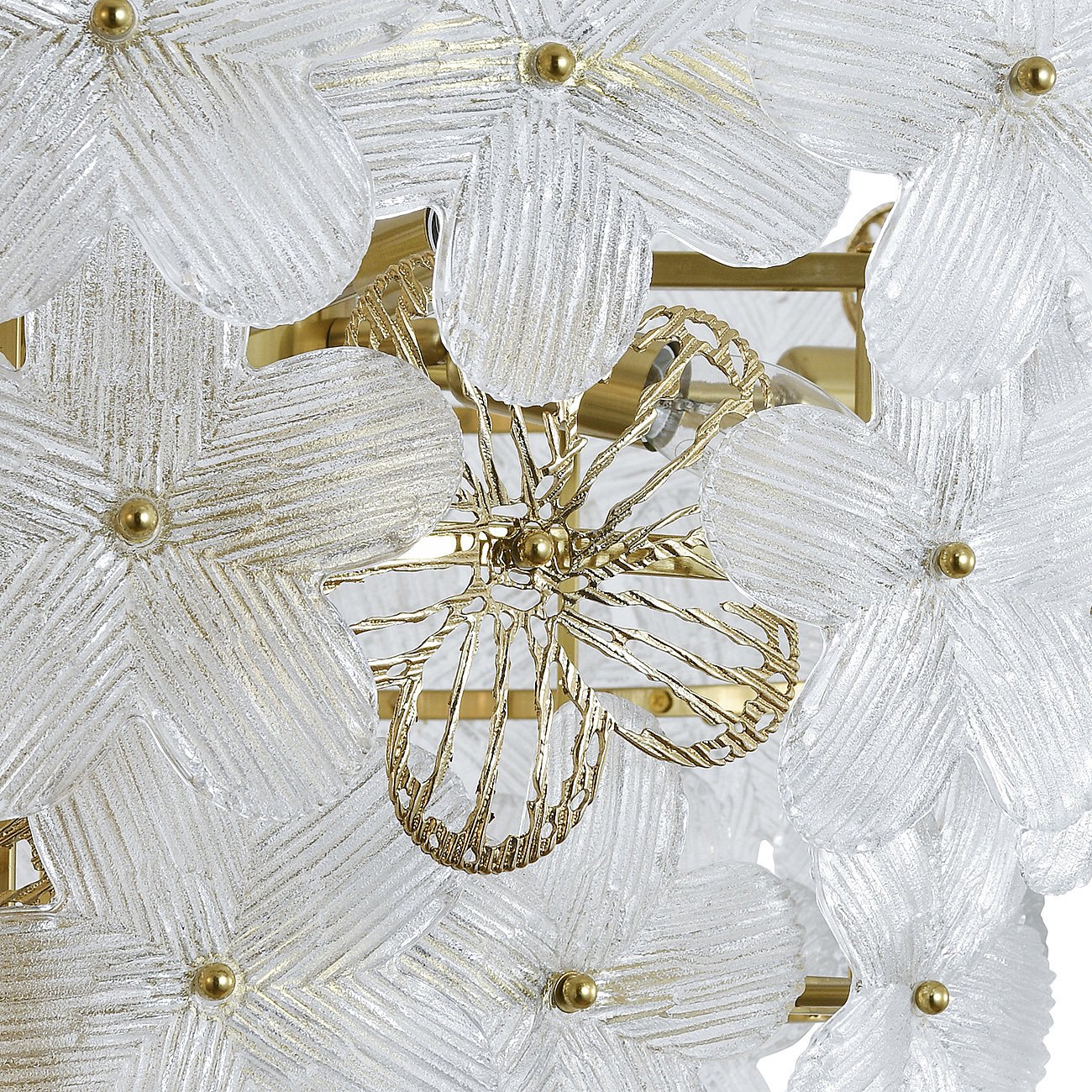 V000556 Подвесная люстра Indigo Fiori V000556 12049/10P Brass