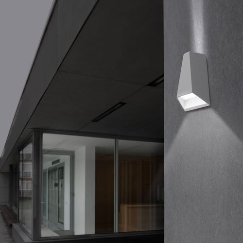 05-9592-34-37 Уличный настенный светильник Leds C4 Taylor 05-9592-34-37