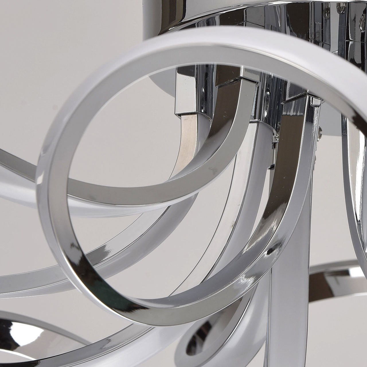 Потолочная светодиодная люстра Аурих De Markt 496015006