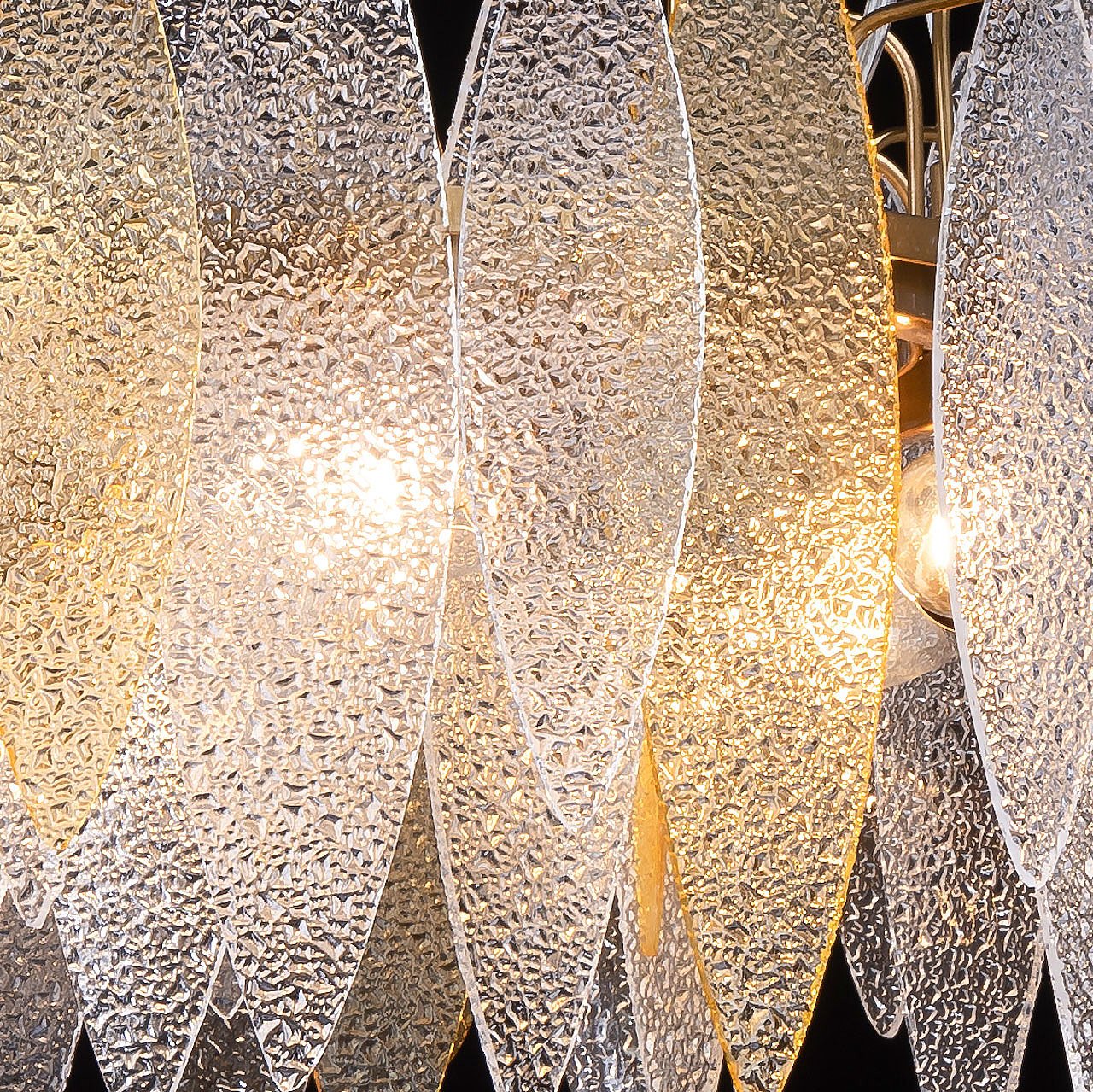 Подвесная люстра MW Light Эмилия 607014306