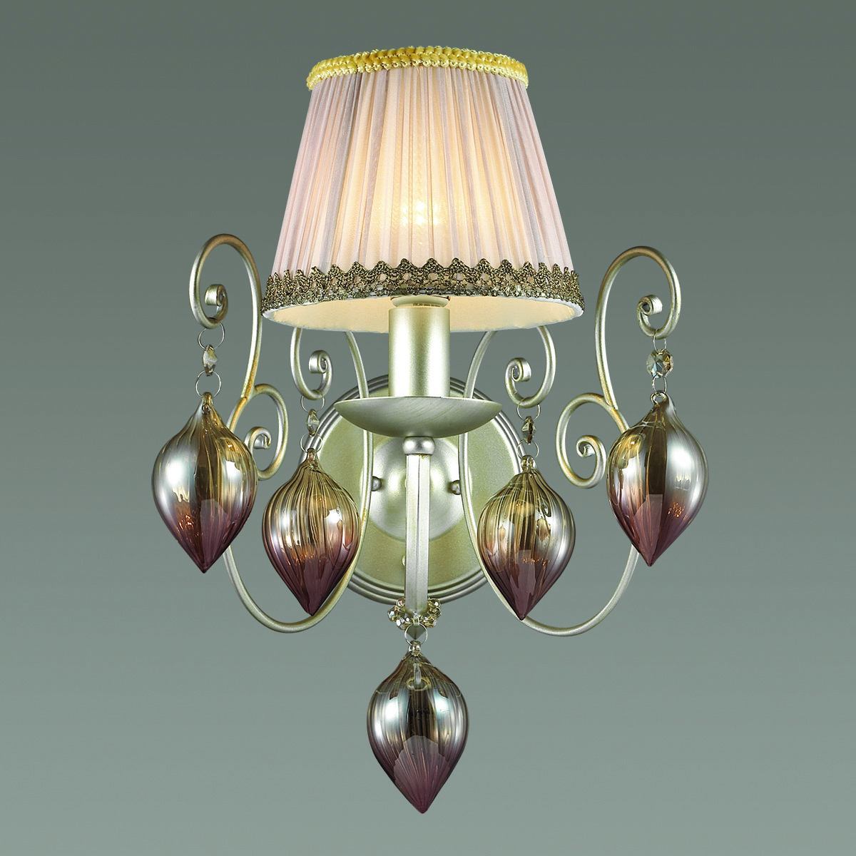 Настенное бра Odeon Light Persia 3925/1W