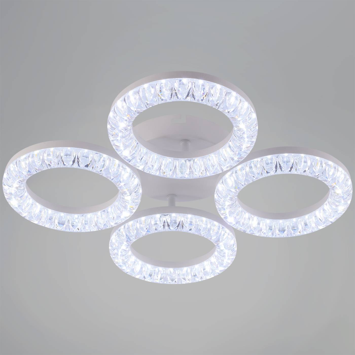 Потолочная люстра Reluce 09847-0.3-04A WH