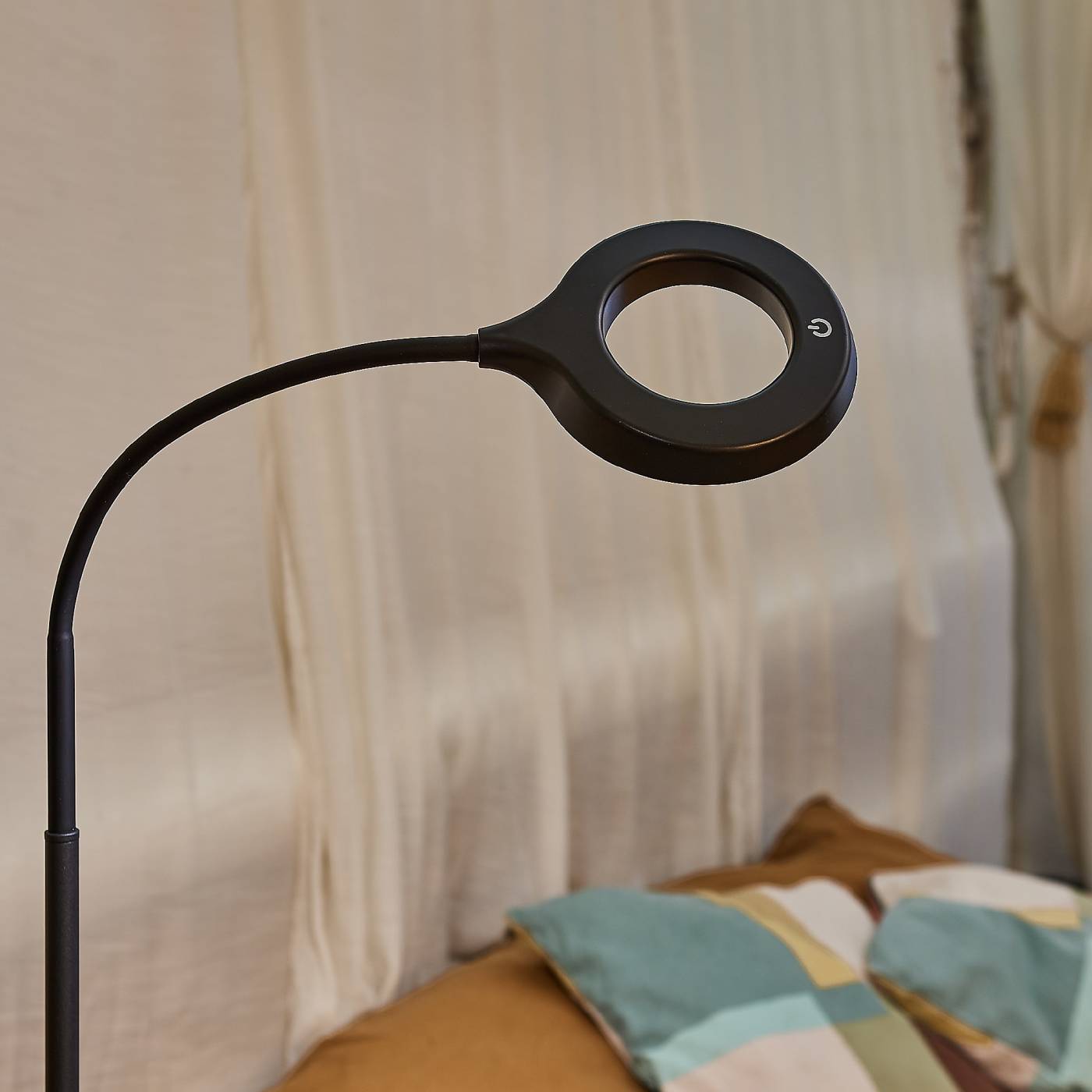 Торшер Uniel ULM-T610 7W/4500K/DIM BLACK