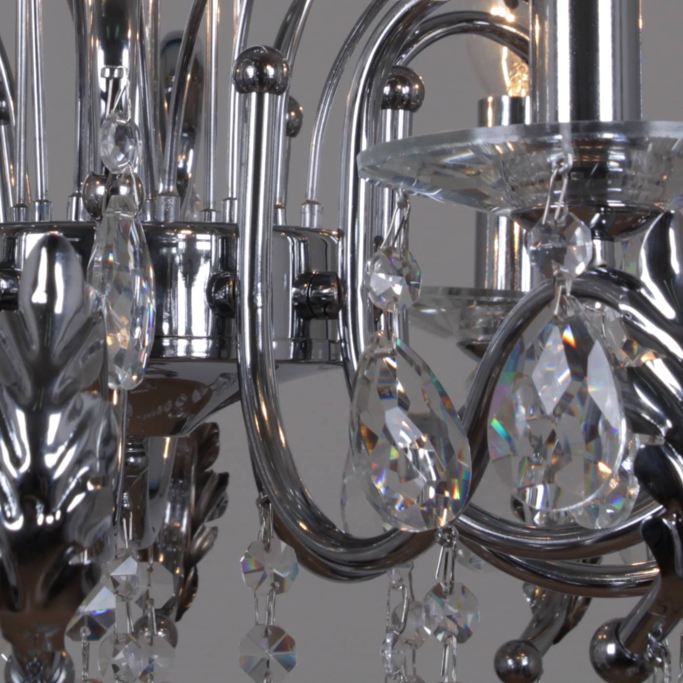 Подвесная люстра Reluce 02300-0.4-06 CH