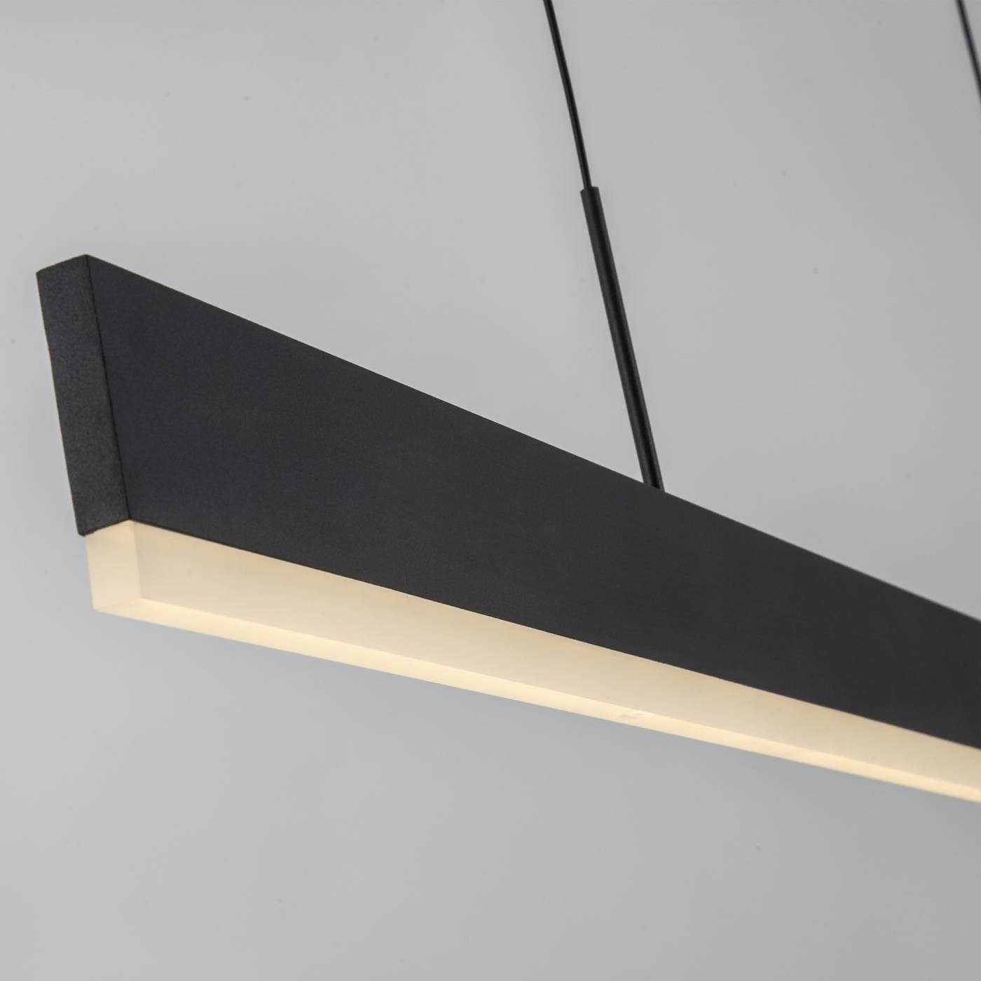 Подвесной светильник L LED4U L8668-1200 BK