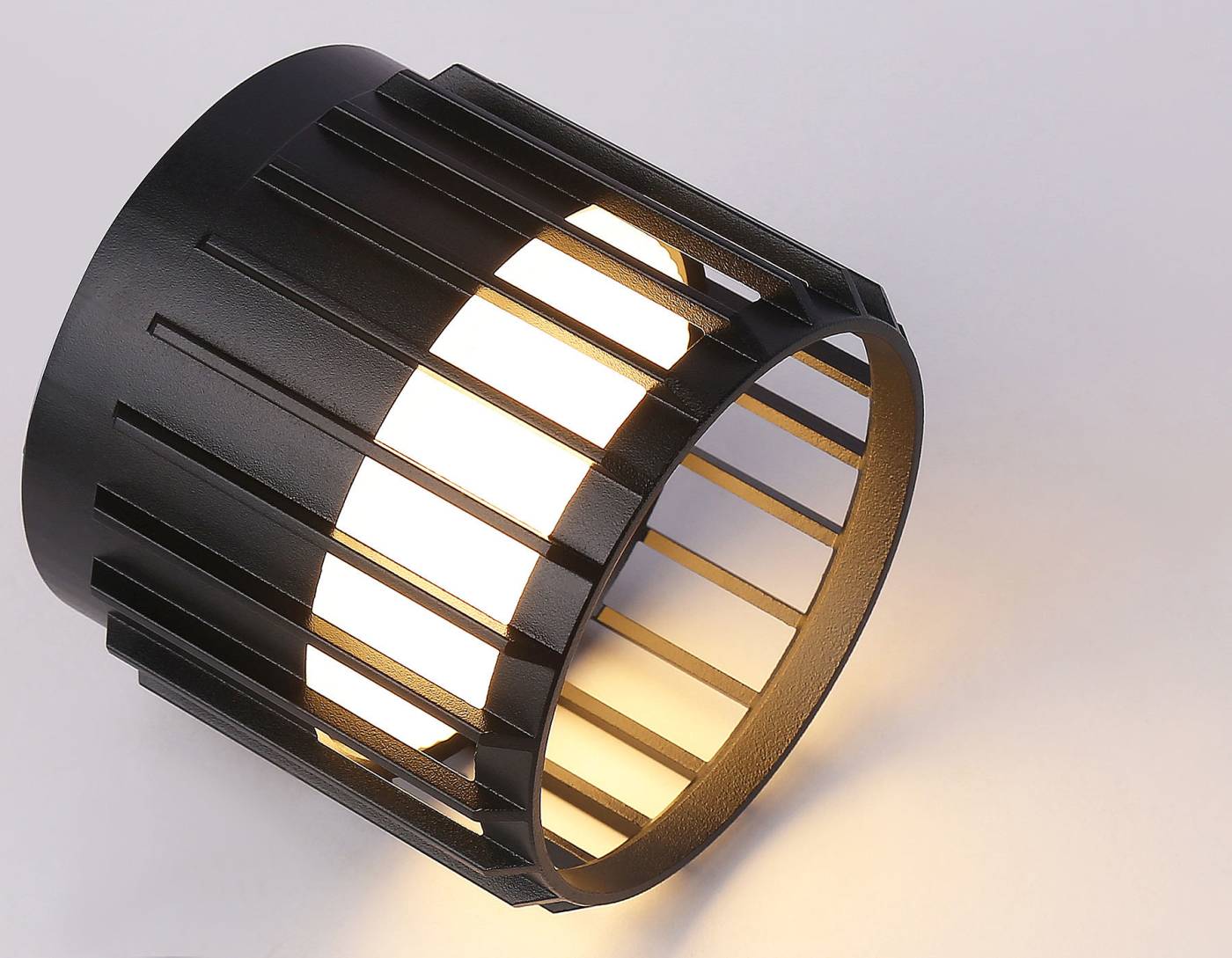 Накладной светильник Ambrella Techno family TN71155