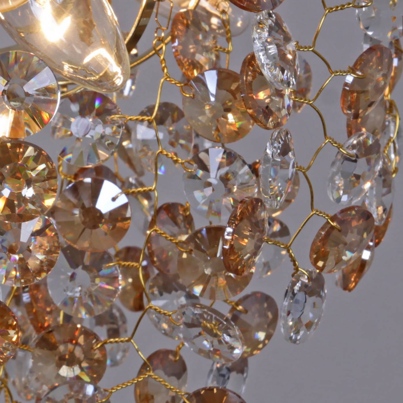 Подвесная люстра Reluce 02382-0.4-8+4 FFG