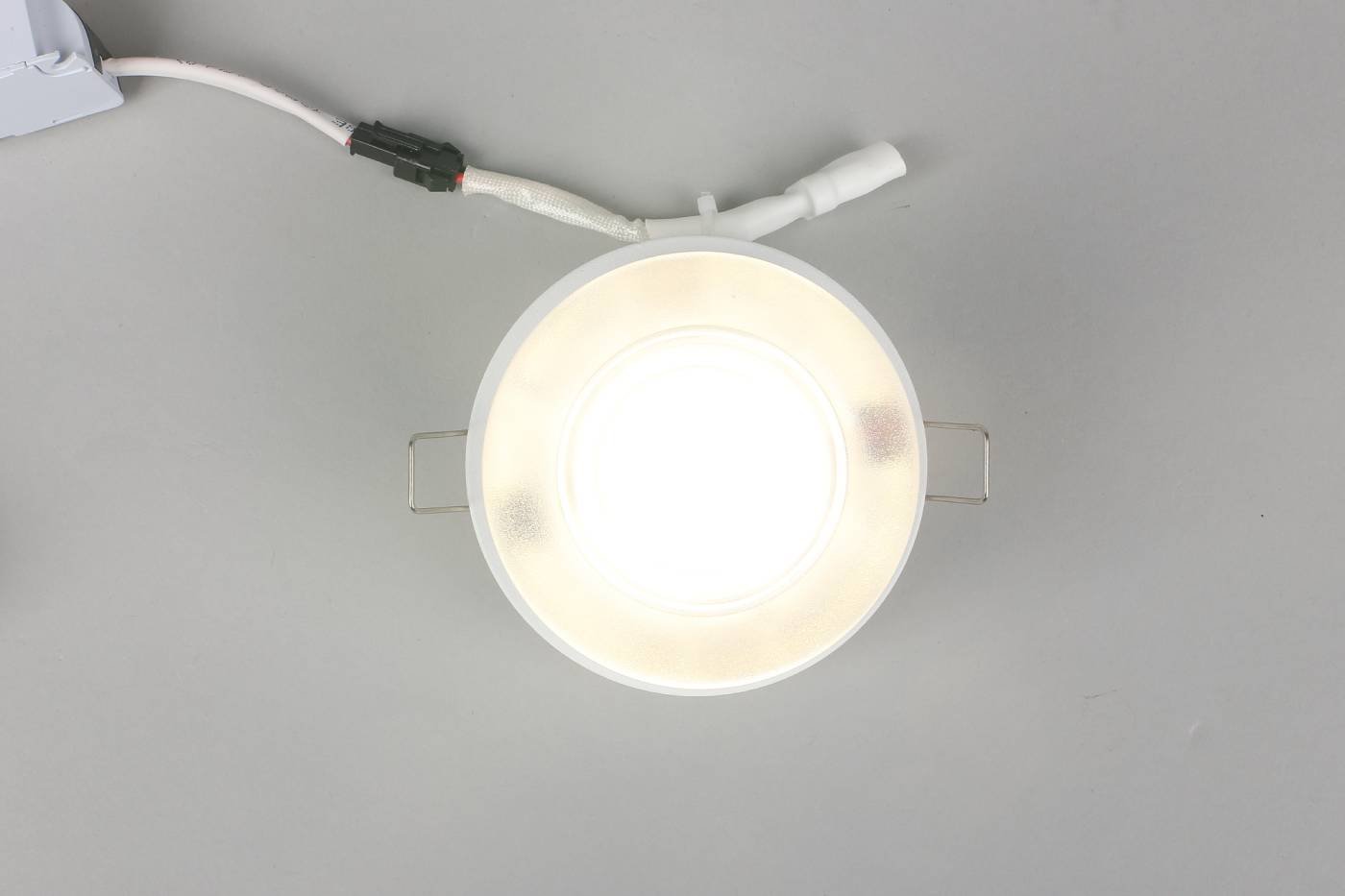 OML-103009-08 Встраиваемый светильник Omnilux Mantova OML-103009-08
