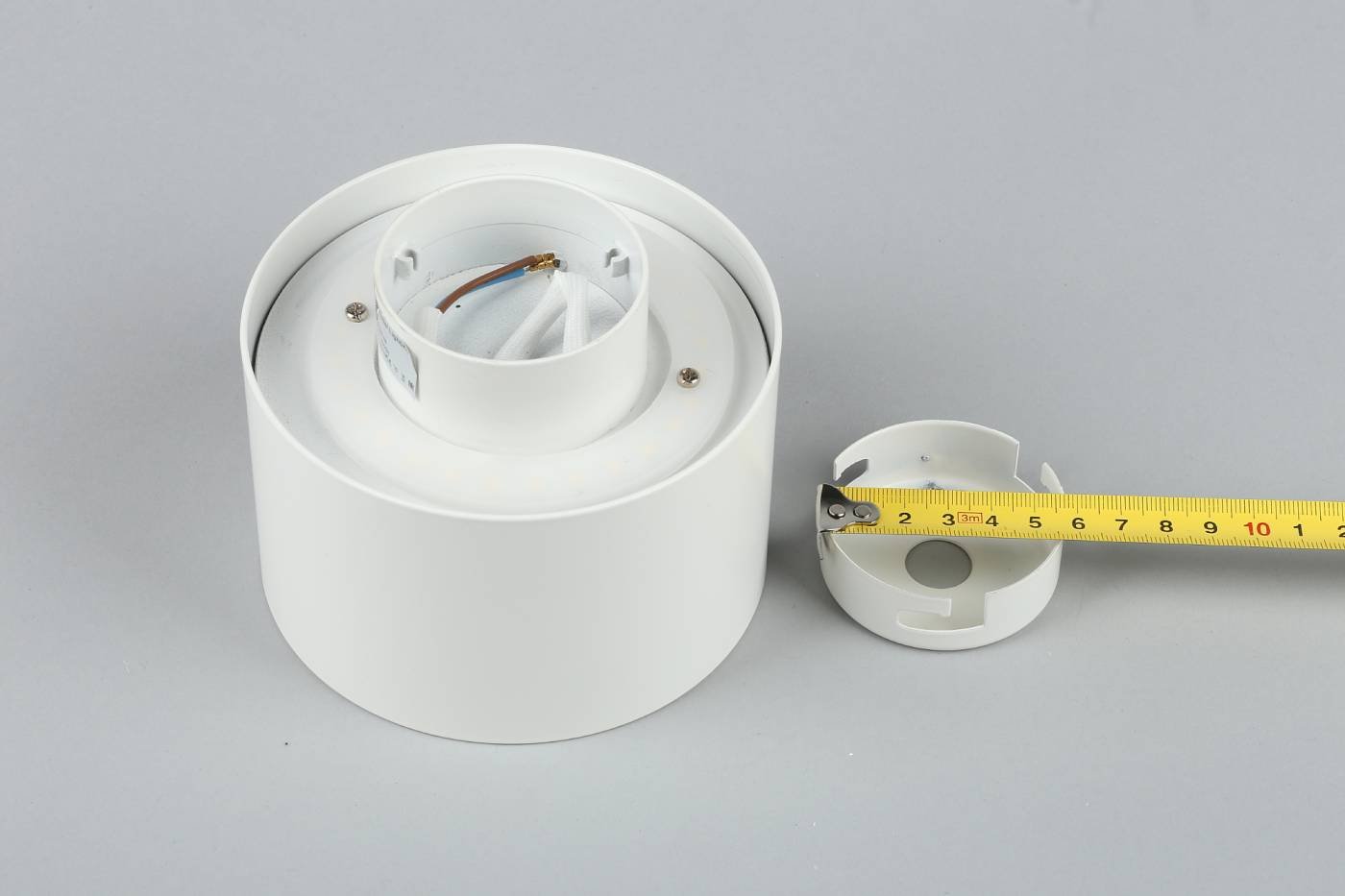OML-100409-16 Накладной светильник Omnilux Stezzano OML-100409-16