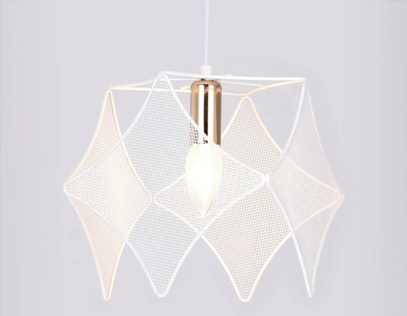 Светильник подвесной Ambrella Traditional TR8420