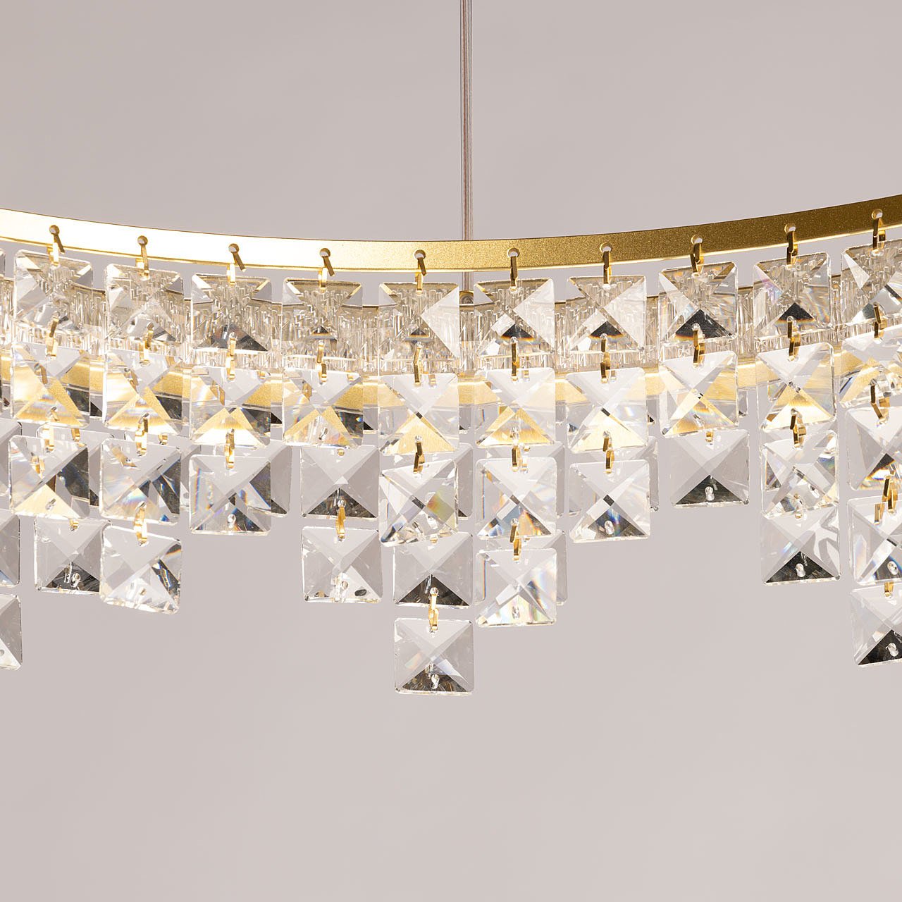 Подвесная люстра De Markt Арман 462011101