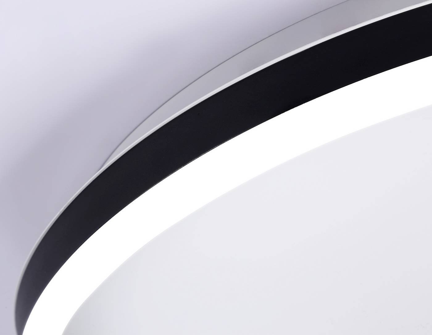 FL5113 Потолочная люстра Ambrella LineTech FL5113