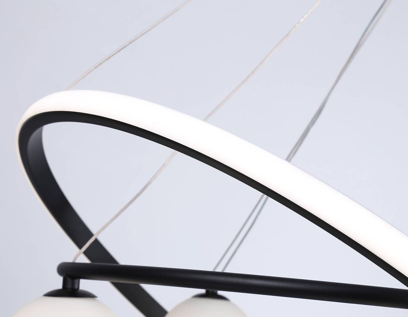 Подвесная люстра Ambrella LineTech FL66323