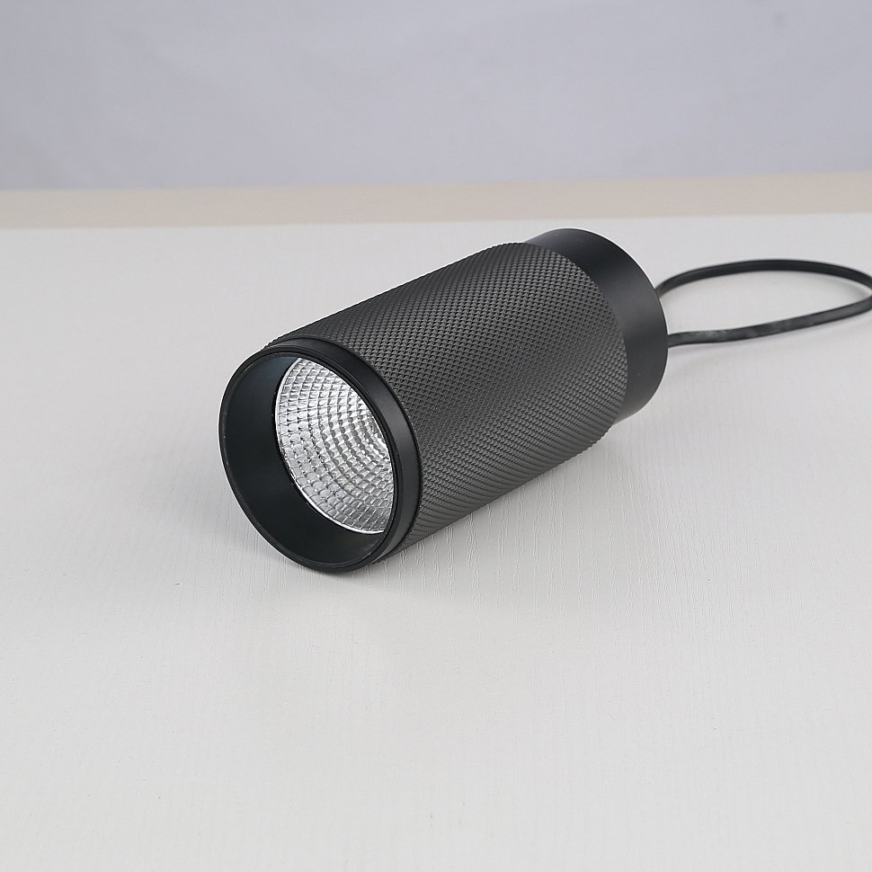 Накладной светильник iLEDEX TECHNICAL Delta 1954-10W-3000K-36 BK+GRP